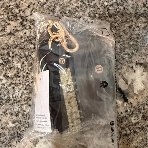 Lululemon Dual Pouch Wristlet